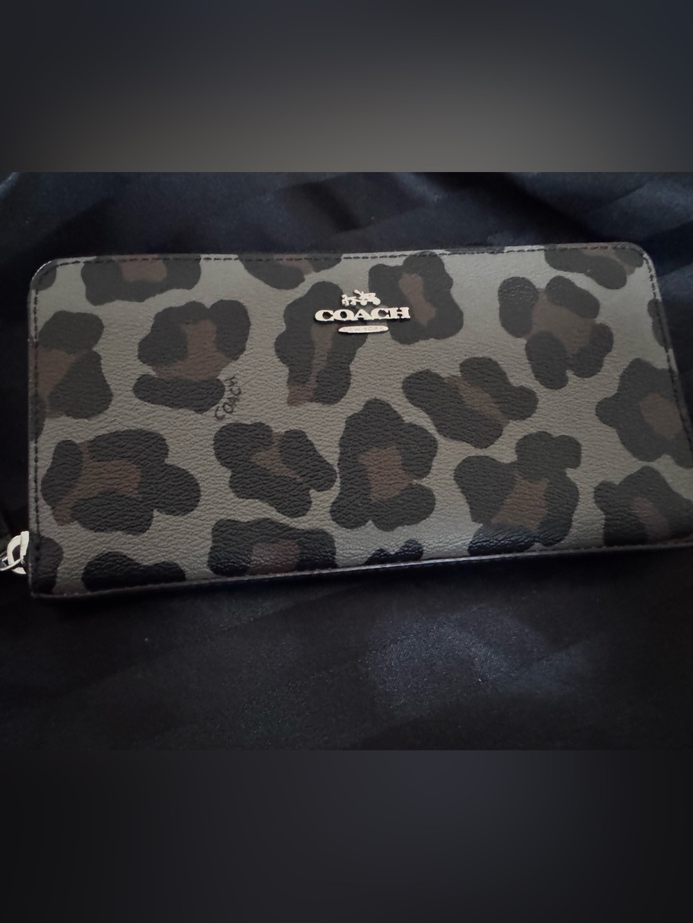 NWT Coach LE Ocelot Print Black, Brown, Grey Accordion Wallet. Silver Hardware